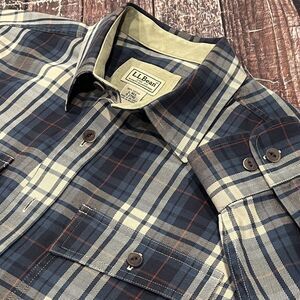 LL Bean Men Multicolor Blue Long Sleeve Button Work Shirt Elbow Patch Size Large